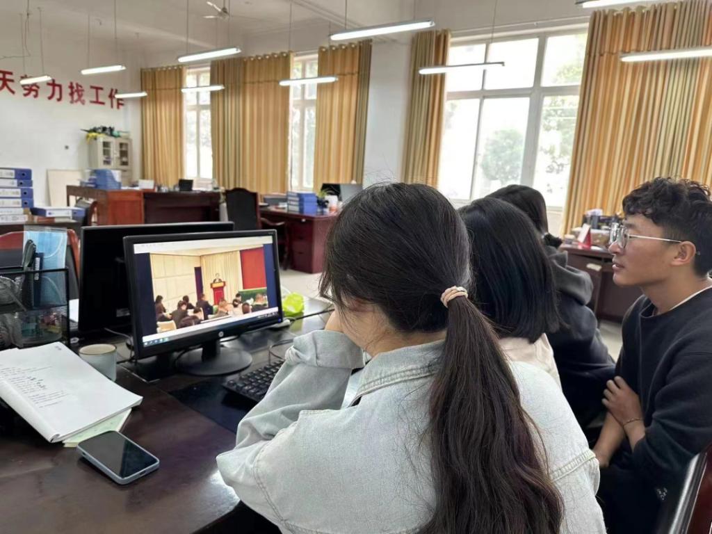 说明: https://mmbiz.qpic.cn/mmbiz_png/nhm2EcibicjBPDmHqY9poSUGd1KOMbzPUHgKudCdhEnTcfQoyicc31AMdXV42gMn5KQyuCbwOHfRLwH9WQzTP2yxQ/640?wx_fmt=png