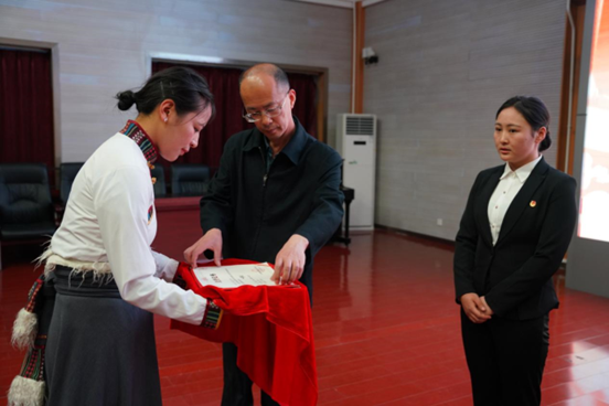 说明: https://mmbiz.qpic.cn/mmbiz_png/nhm2EcibicjBOdf2zSFksMdP9bpZPyV4KpaCjdybNmYibqKkBPc7zAznDR04aXAPWJCjtSpuGWbGxBcU3ztCRgvCQ/640?wx_fmt=png